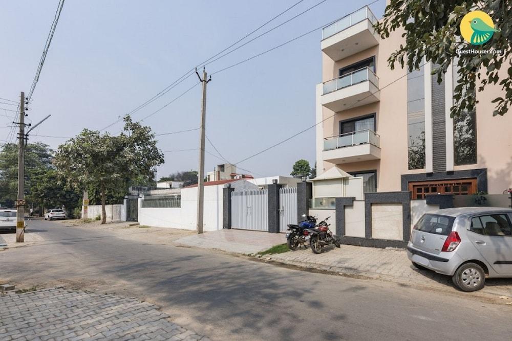 מלון Mavens House Gurgaon Behind Google Building Nh 8 מראה חיצוני תמונה